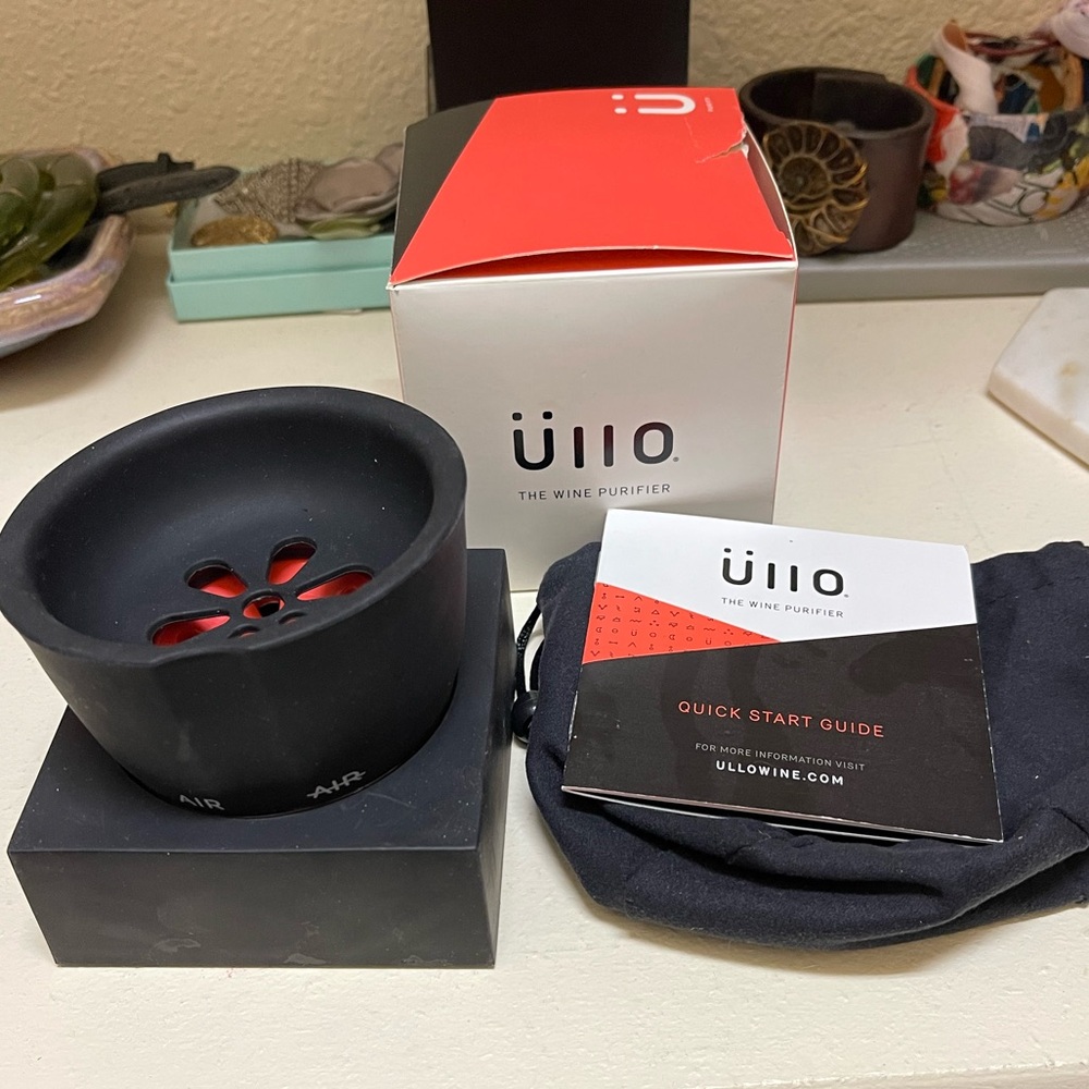Ullo Wine Purifier or Wine Aerator